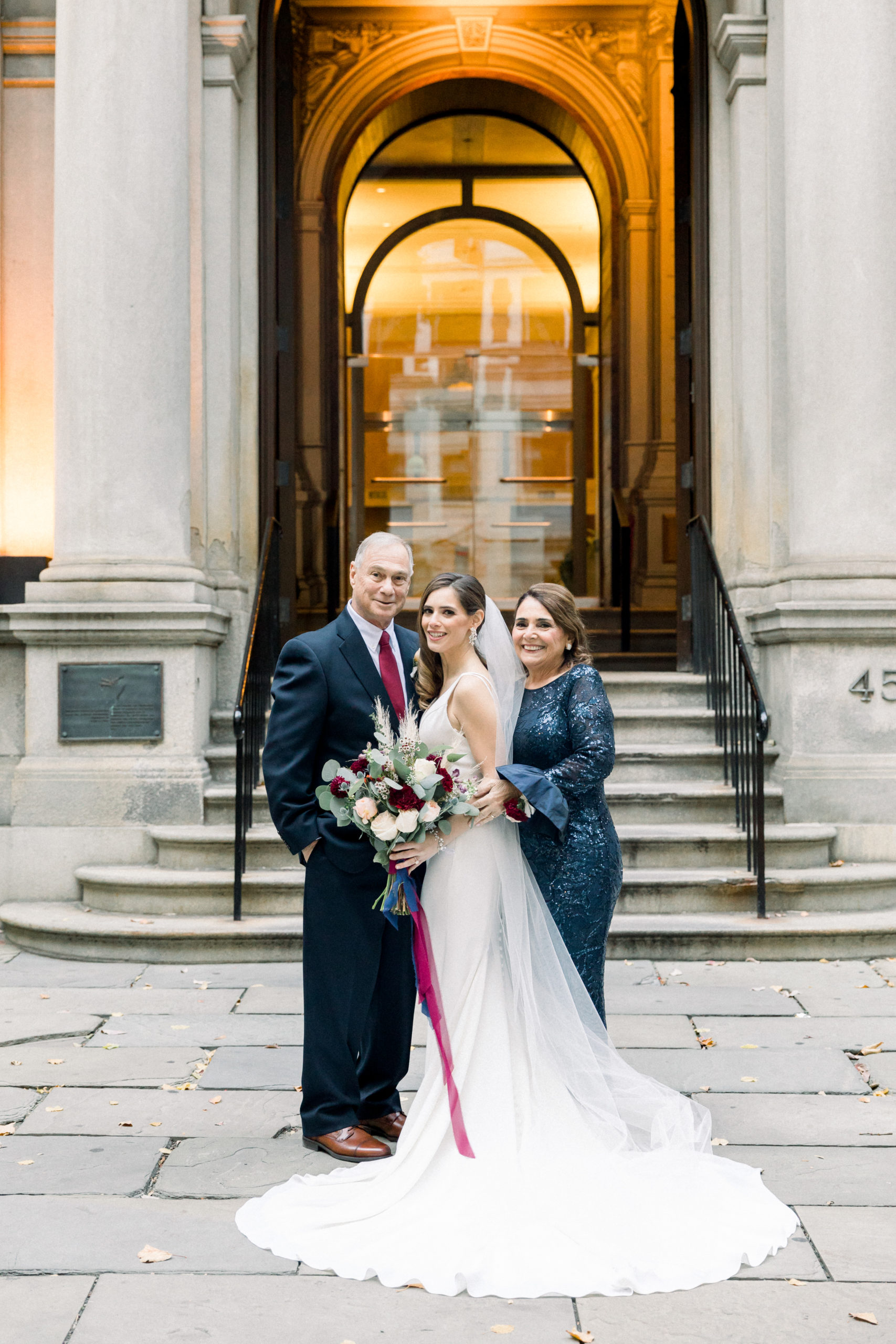 How to Create Your Family Photo Shot List, Omni Parker House Wedding in Boston, photos at Old City Hall