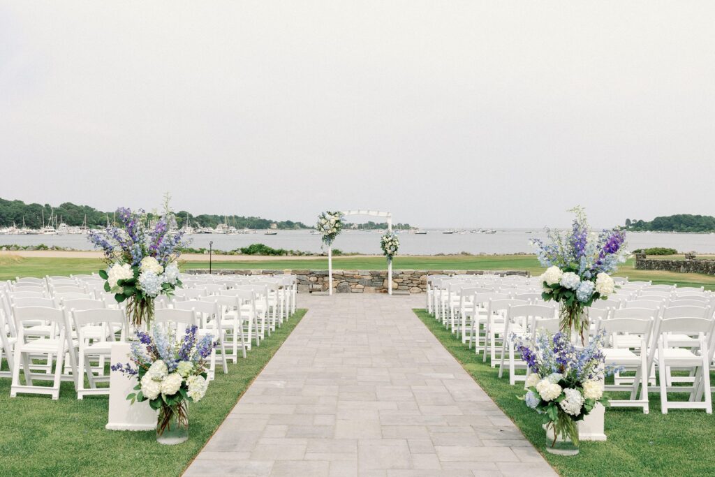 Outdoor wedding ceremony at Wentworth by the Sea